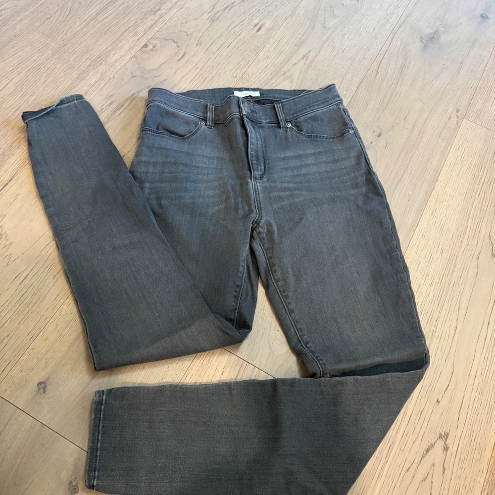 LOFT High Rise Legging Jeans Size 4 Gray Wash Skinny Denim Casual Everyday‎